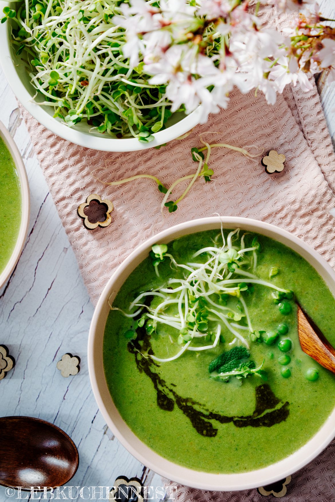 Erbsensuppe mit Minzpesto - Frühling auf dem Teller – Lebkuchennest